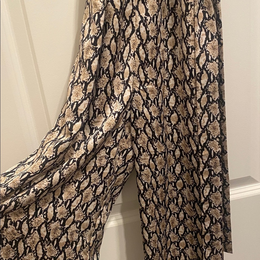 Pantsuit - Picture 2 of 4